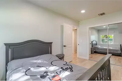 447 W Bennett Avenue, Glendora, CA 91741 - Photo 33