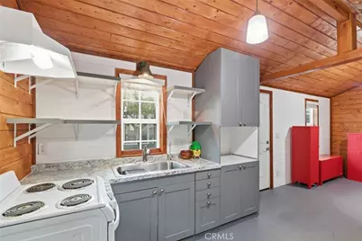 2468 Richelieu Avenue, Los Angeles, CA 90032 - Photo 43