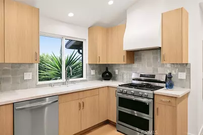 349 Kirby, Los Angeles, CA 90042 - Photo 27