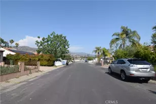 9930 Saticoy St, Burbank, CA 91504 - Photo 3