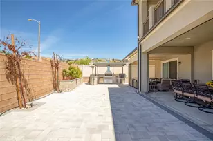 28619 Bloom, Saugus, CA 91350 - Photo 47