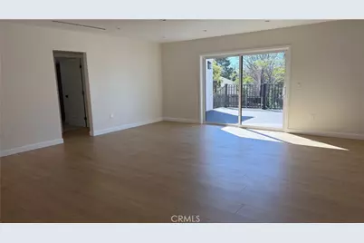 10641 Helendale, Tujunga, CA 91042 - Photo 9