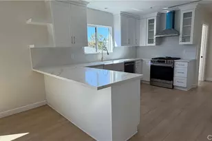 10641 Helendale, Tujunga, CA 91042 - Photo 5