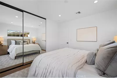 9506 Sandusky Avenue, Los Angeles, CA 91331 - Photo 17