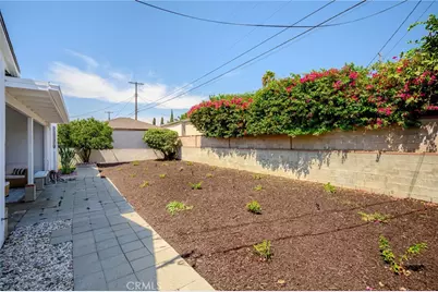 9506 Sandusky Avenue, Los Angeles, CA 91331 - Photo 27