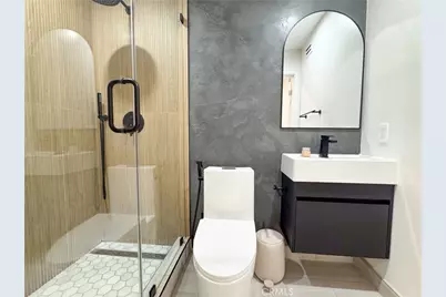 8601 Sunland Blvd #67, Los Angeles, CA 91352 - Photo 27