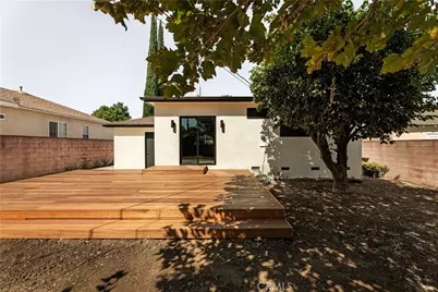 5724 Bianca, Encino, CA 91316 - Photo 31