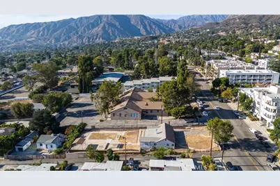 10267 Tujunga Canyon Boulevard, Tujunga, CA 91042 - Photo 9