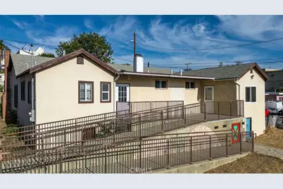 10267 Tujunga Canyon Boulevard, Tujunga, CA 91042 - Photo 17