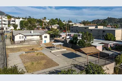 10267 Tujunga Canyon Boulevard, Tujunga, CA 91042 - Photo 19