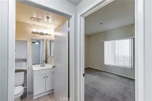 2915 Montrose Ave, Glendale, CA 91214 - Photo 11
