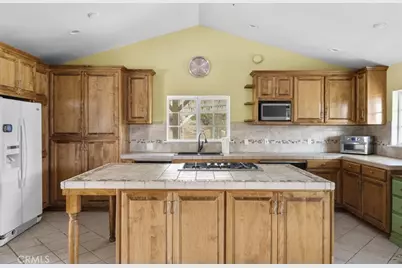 39661 San Francisquito Canyon Road, County - Los Angeles, CA 91390 - Photo 11