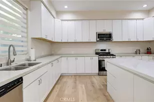 1849 Los Encinos, Glendale, CA 91208 - Photo 15