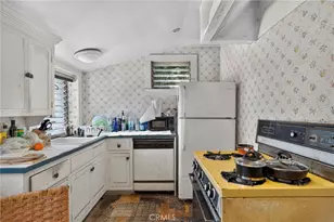 119 S Adams, Glendale, CA 91205 - Photo 43