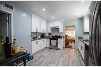541 E Palmer Avenue, Glendale, CA 91205 - Photo 13