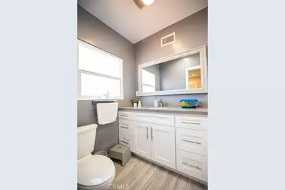 541 E Palmer Avenue, Glendale, CA 91205 - Photo 29