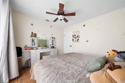 26173 Abdale, Newhall, CA 91321 - Photo 37