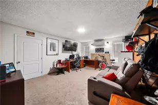 26173 Abdale, Newhall, CA 91321 - Photo 25