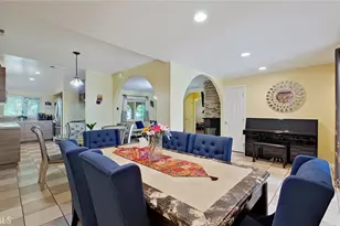 7827 Louise, Northridge, CA 91325 - Photo 3