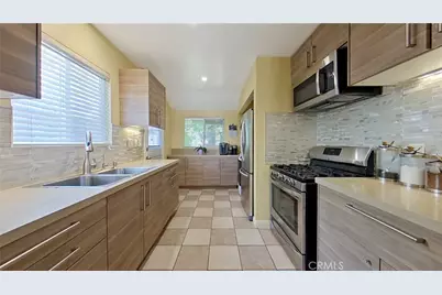 7827 Louise, Northridge, CA 91325 - Photo 11