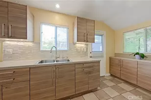 7827 Louise, Northridge, CA 91325 - Photo 13