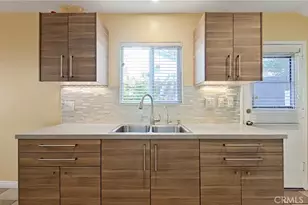7827 Louise, Northridge, CA 91325 - Photo 9