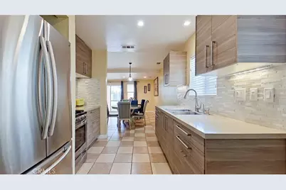 7827 Louise, Northridge, CA 91325 - Photo 11