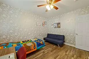 7827 Louise, Northridge, CA 91325 - Photo 39