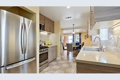 7827 Louise, Northridge, CA 91325 - Photo 17
