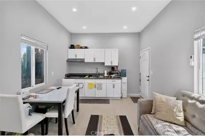 12327 Saticoy Street, North Hollywood, CA 91605 - Photo 33
