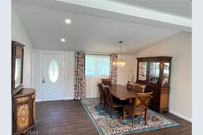 19412 Cantara St, Reseda, CA 91335 - Photo 9
