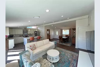 19412 Cantara St, Reseda, CA 91335 - Photo 7