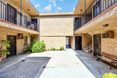 11341 Victory Boulevard, North Hollywood, CA 91606 - Photo 9