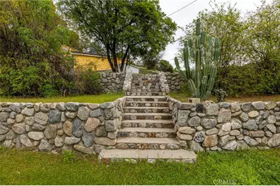 7444 Tranquil Drive, Tujunga, CA 91042 - Photo 11