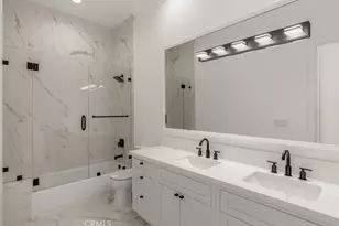 10050 Olivia Terrace, Los Angeles, CA 91352 - Photo 49