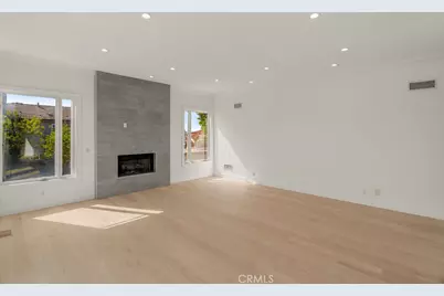 10050 Olivia Terrace, Los Angeles, CA 91352 - Photo 35