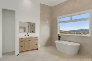 10050 Olivia Terrace, Los Angeles, CA 91352 - Photo 57