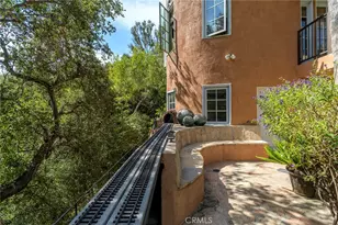 2401 Cascadia Dr, Glendale, CA 91206 - Photo 31