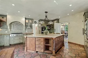 2401 Cascadia Dr, Glendale, CA 91206 - Photo 13