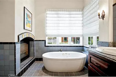 2401 Cascadia Drive, Glendale, CA 91206 - Photo 25