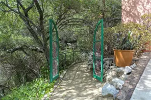2401 Cascadia Dr, Glendale, CA 91206 - Photo 59