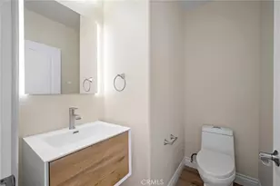 10508 Fernglen Ave, Tujunga, CA 91042 - Photo 13