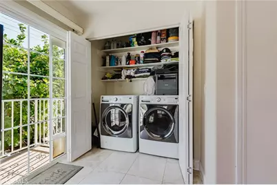 1722 Woodland Avenue, Glendale, CA 91208 - Photo 21