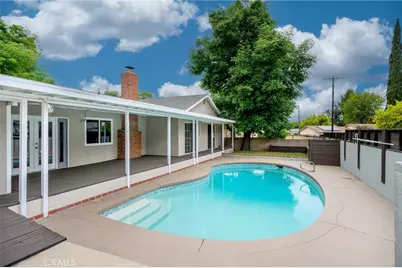 11555 Collett Ave, Granada Hills, CA 91344 - Photo 5