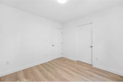 11555 Collett Ave, Granada Hills, CA 91344 - Photo 23