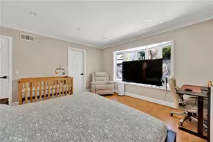 21049 Community, Canoga Park, CA 91304 - Photo 15