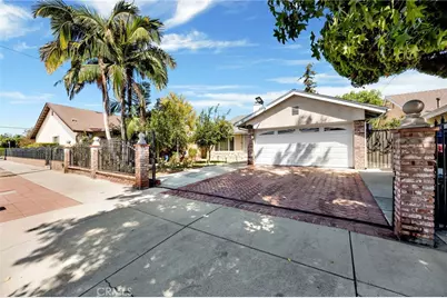 21049 Community, Canoga Park, CA 91304 - Photo 3