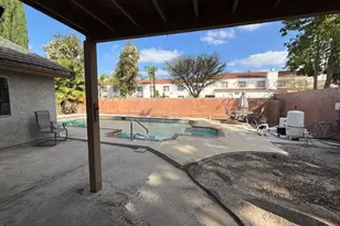 93 Dobkin Pl, Simi Valley, CA 93065 - Photo 13