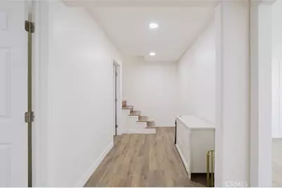 10721 Crockett, Los Angeles, CA 91352 - Photo 53