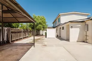 10721 Crockett, Los Angeles, CA 91352 - Photo 69